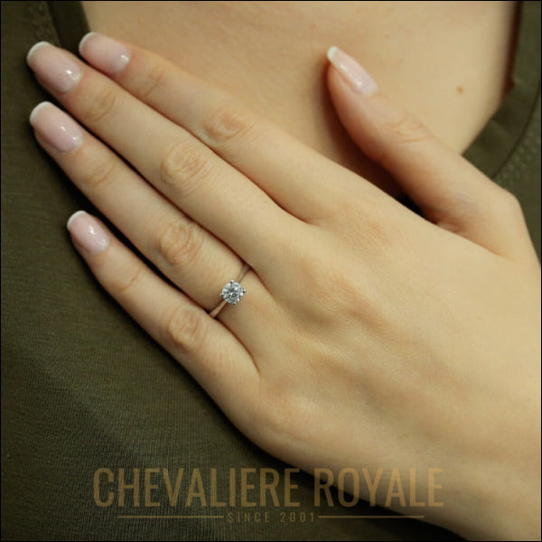 Une Étincelle Inégalée : Bague de Promesse Or 18K Diamant F 0,50 Carat-Chevaliere-Royale-1654