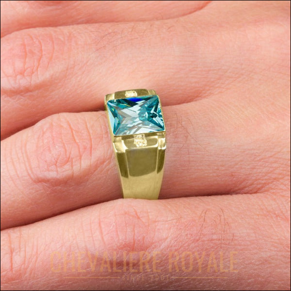 Chevalière de luxe en or jaune : la pierre d'aquamarine et diamants-Chevaliere Royale - 2