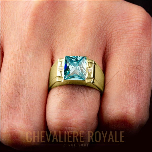 Chevalière de luxe en or jaune : la pierre d'aquamarine et diamants-Chevaliere Royale - 3