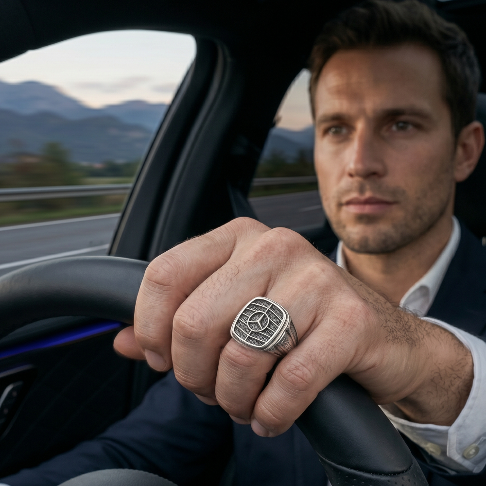 Chevalière Mercedes pour Homme - Bague Argent & Or sur Mesure