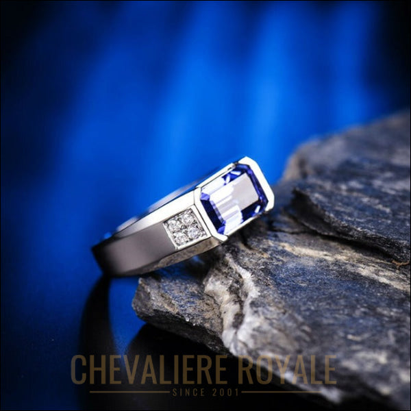 Chevalière Or Blanc 18 carats : Tanzanite et Diamants Brillants- Chevaliere Royale - 456