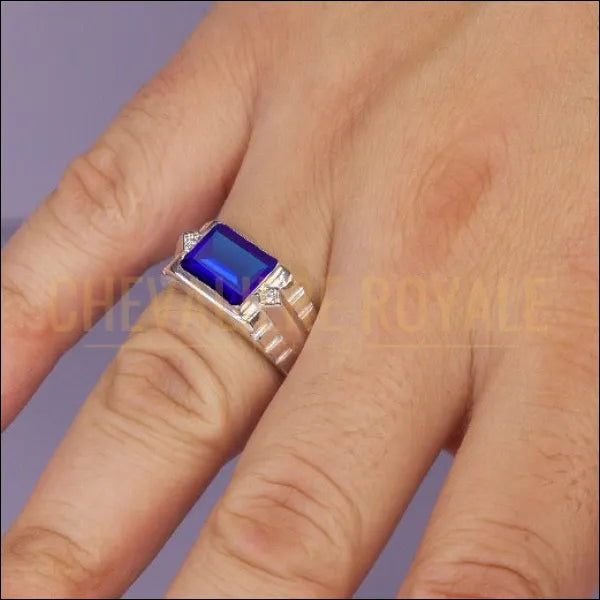 Bague chevalière luxe argent avec la pierre de la beauté citrine