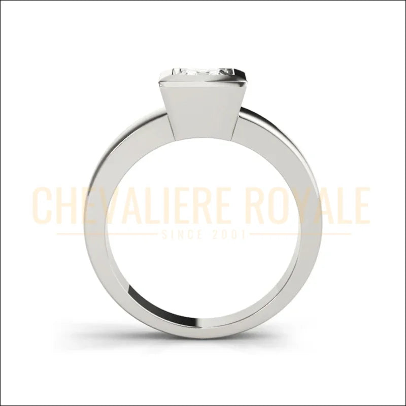  Bague Chevalière Femme avec Pierre Solitaire-Chevaliere Royale-841
