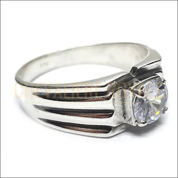 Bague en Argent Massif : Minimalisme et Raffinement Intemporel-chevaliere royale-