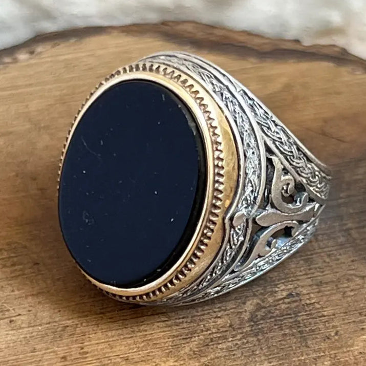 Chevalière homme argentée | Onyx noire | Motifs fleur de fly