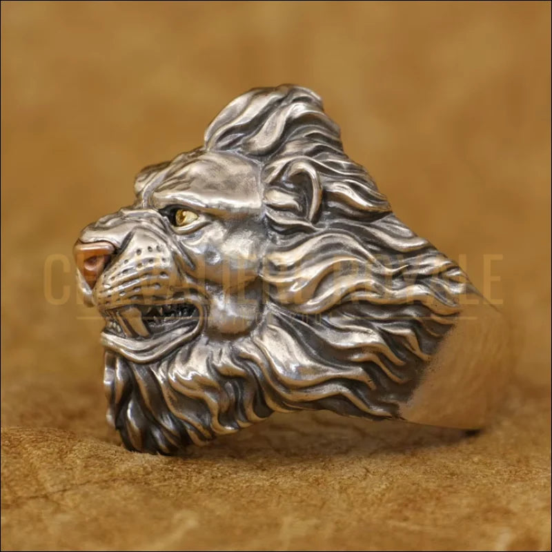 Bague lion argent massif pour homme – style viril & puissant