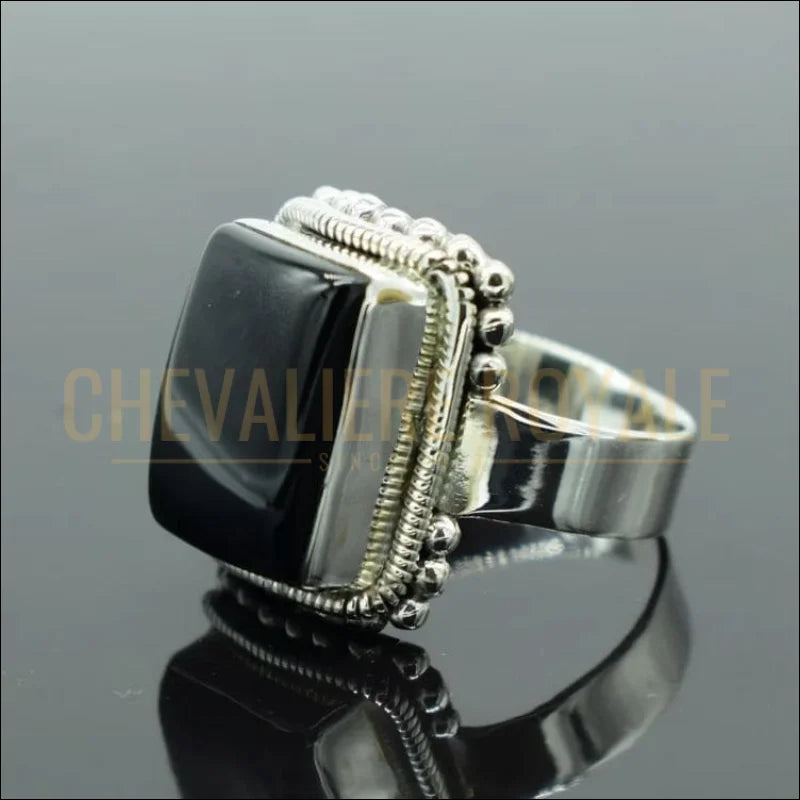 Bague lucifer avec onyx noir – chevalière morningstar - 4 us