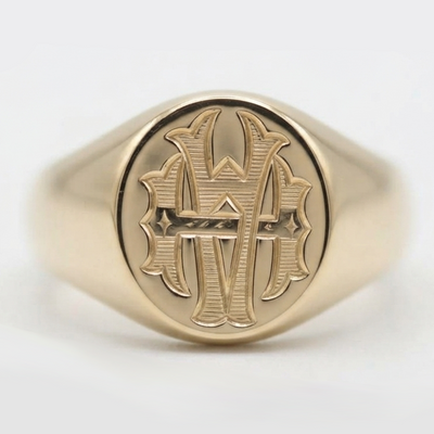 Chevalière  personnalisée en or jaune 14 carats, gravure blason