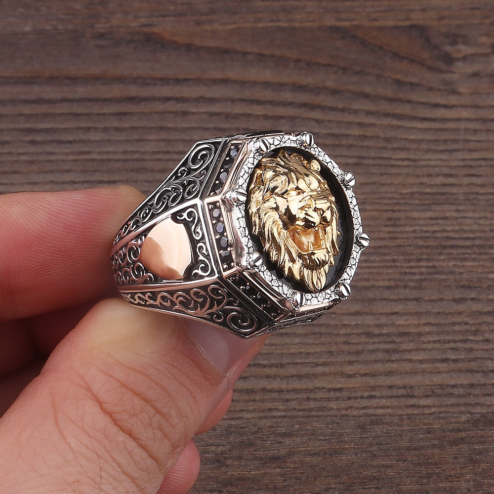 Bague Tête de Lion Majestueuse en Argent, Or 14 Carats et Onyx