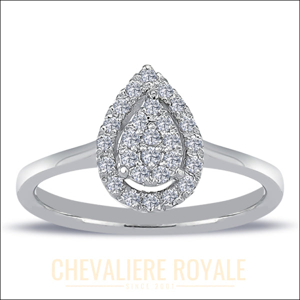 Bague Goutte Pierre Diamant : L'Élégance Étincelante de Votre Promesse-Chevaliere Royale- 1