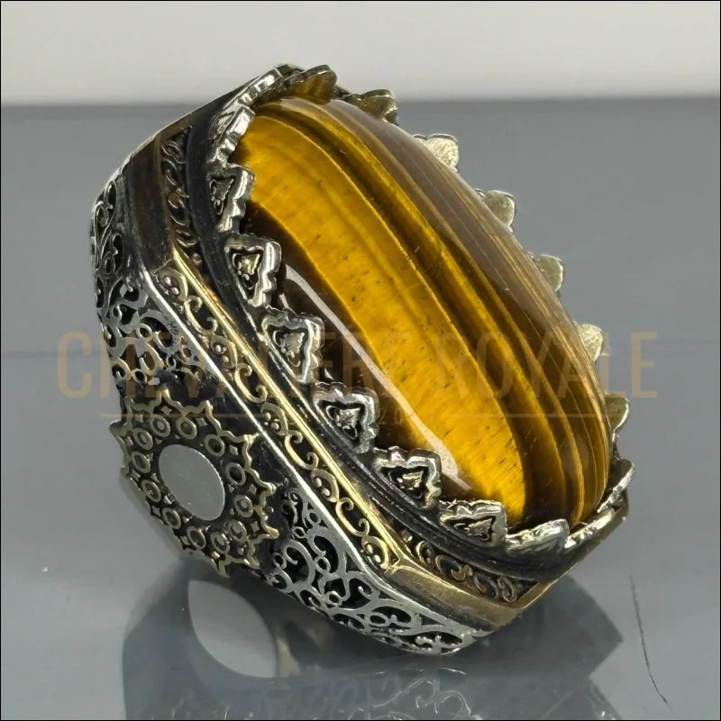 grosse-chevaliere-pierre-oeil-de-tigre-chevaliere-royale