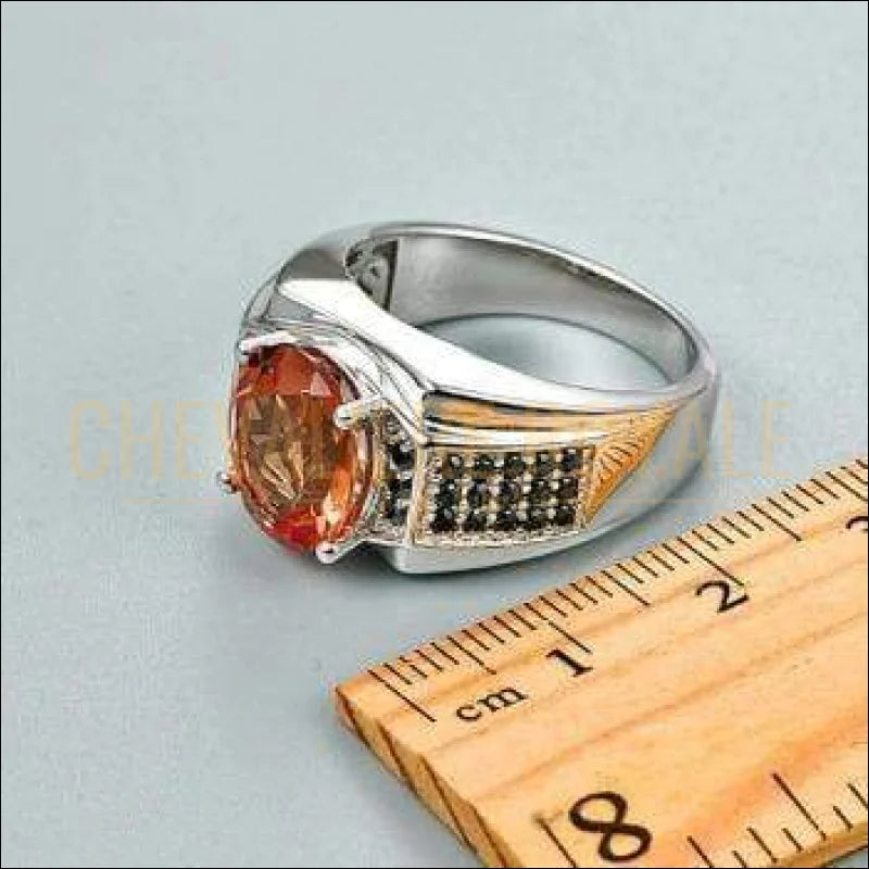 Chevalière pour homme en argent central facetté pierre zultanite bijou