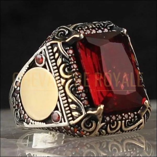 Bague Chevalière en argent pour homme sertie d'une pierre carrée rouge