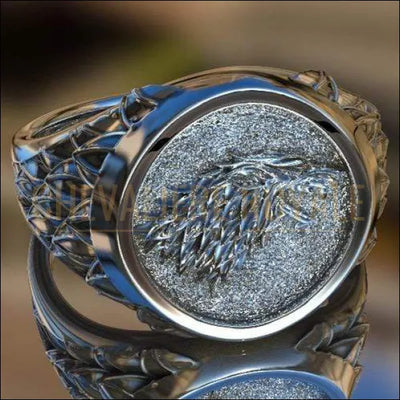 Chevalière argent l’expression majestueuse la féroce du loup