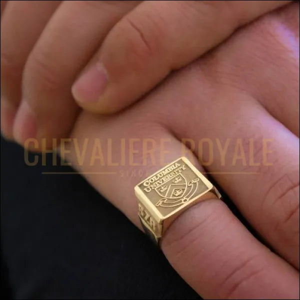 Chevalière argent personnalisable sur mesure forme carrée or