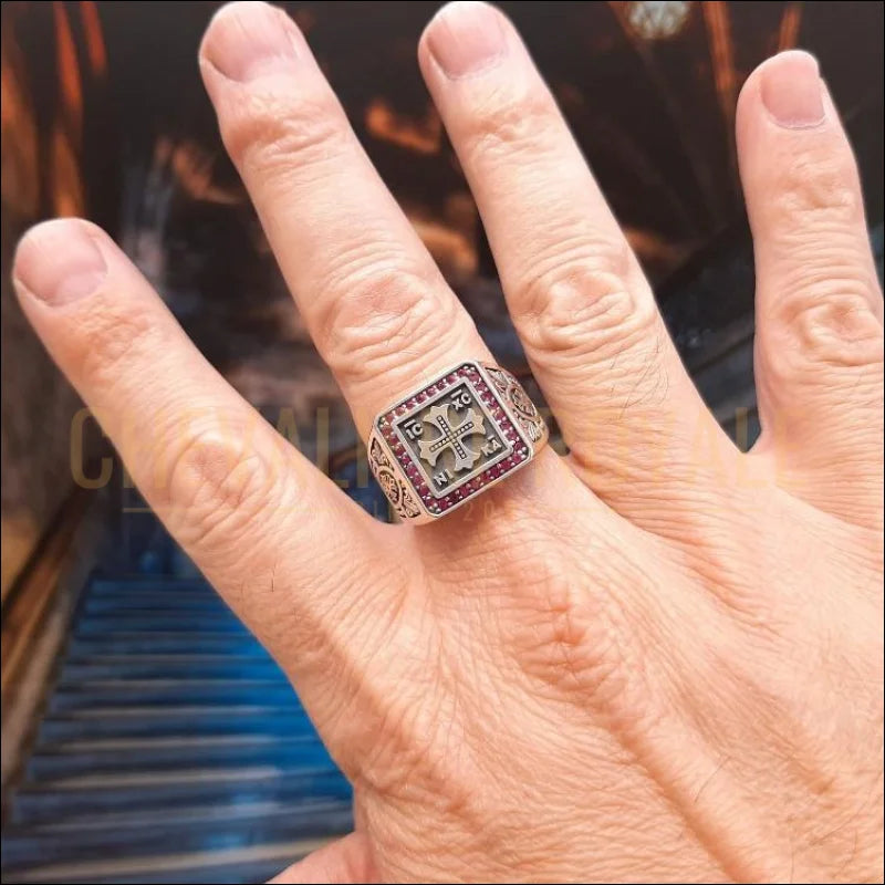 Chevalière pour homme artisanale en argent IC XC NIKA « Jésus-Christ gagne »