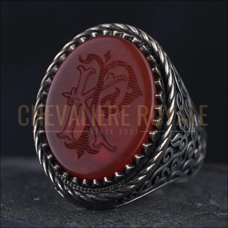 Chevalière-personnalisée-artisanale-argent-massif-avec-gravure-d’initiale-sur-agate-Chevaliere-Royale-11