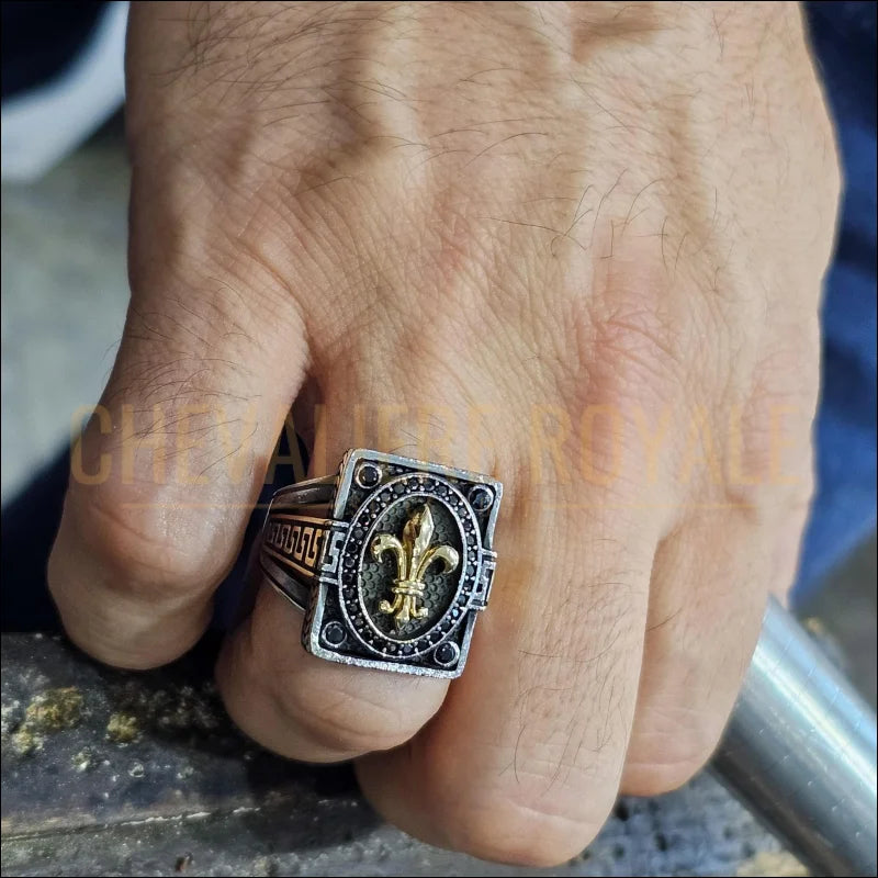 Chevalière artisanale en argent massif – Fleur de Lys royale-Chevaliere-Royale-38