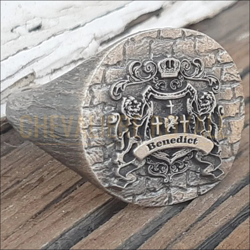 Chevalière d'armoirie en argent massif : Symbole de distinction -Chevaliere Royale - 548