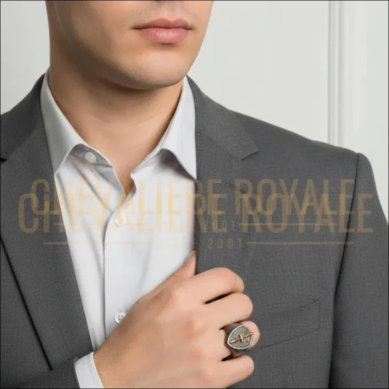 chevaliere-de-luxe-epee-or-bouclier-chevaliere-royale
