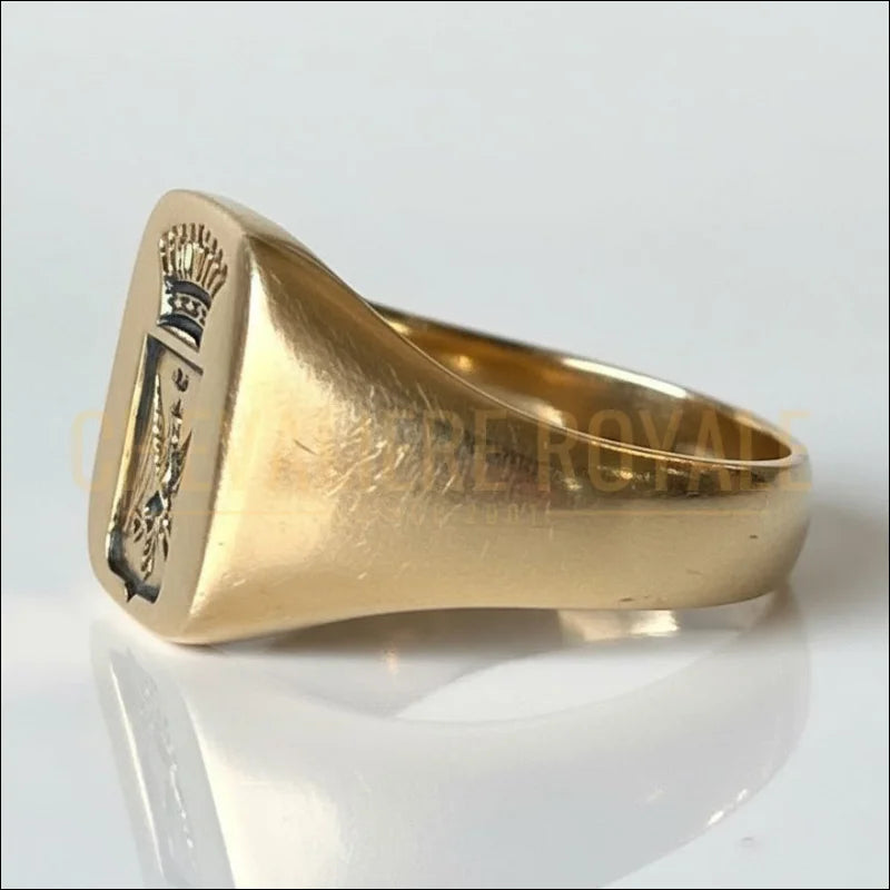 chevaliere-personnalisable-gravee-heraldique-or-jaune-hommes-chevaliere-royale