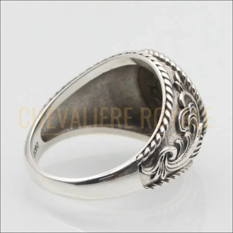 Chevalière en argent – fleur de lys dorée symbole noblesse