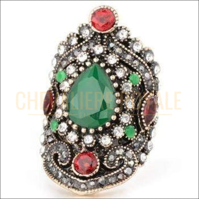 Chevaliere royale  femme - bague  acier pierre rencontre des pierres précieuses 