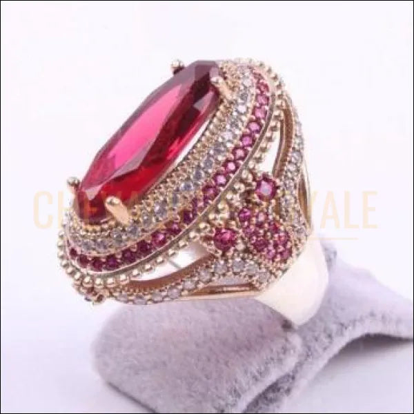 Chevaliere femme royale- bague en acier  la concentrée de la beauté supérieure zircon