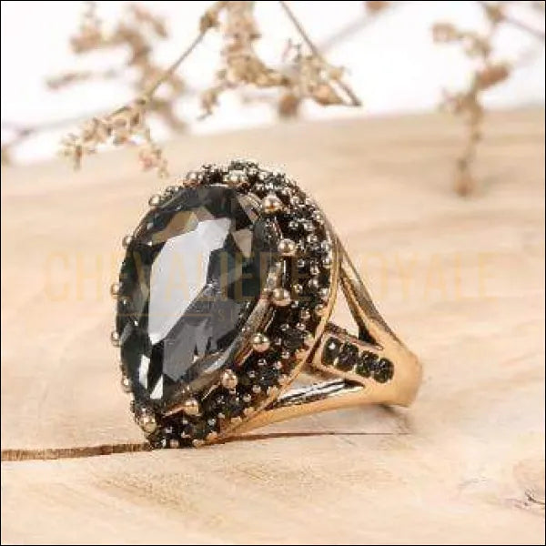 Chevaliere Royale femme - bague en alliage style ottoman indémodable fashion noire