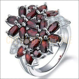 Chevalière femme en argent formulées en fleurs de marguerites