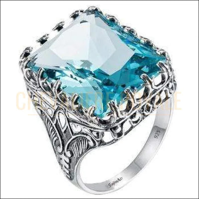 Chevalière femme en argent pierre précieuse couleur eau de mer