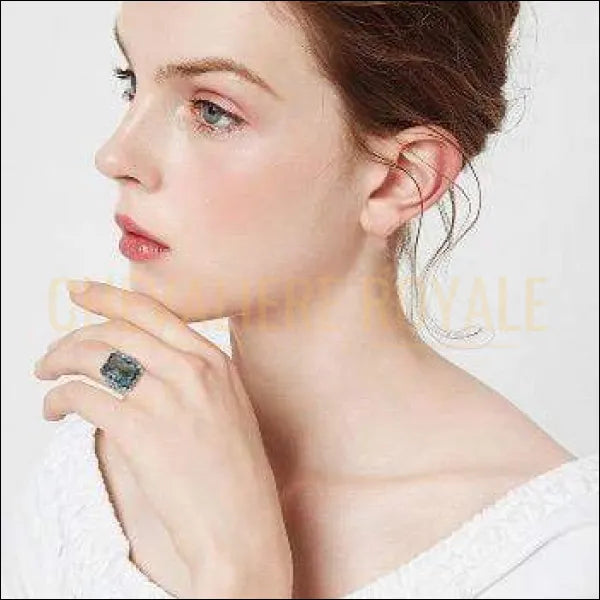 Chevalière femme en argent pierre précieuse couleur eau de mer bagues 