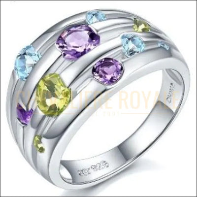 Chevalière femme en argent serti de petites pierres de péridot - Chevalière Royale 