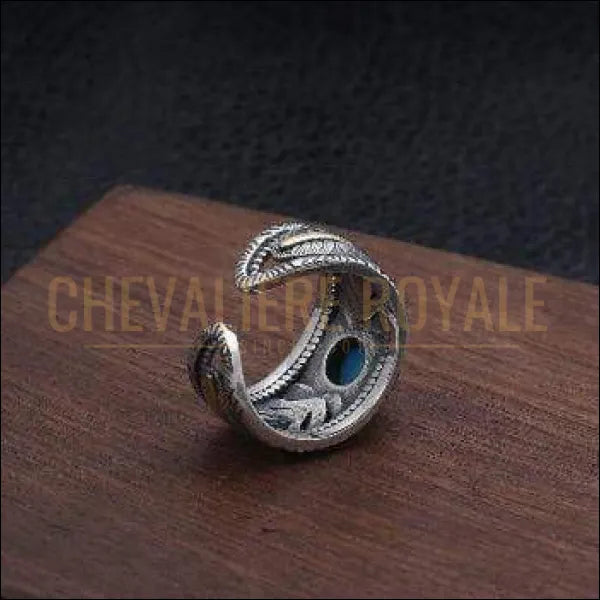 Chevalière pour femme homme bague présentation des plumes en argent