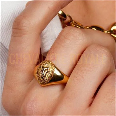 Chevalière femme tête de lion plaquée or 18 ou en argent 925