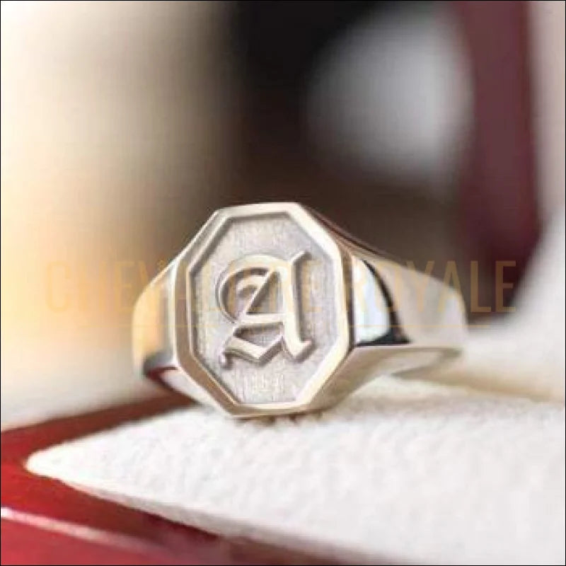 Chevalière femmes en argent et or personnalisable avec vos initiales a graver