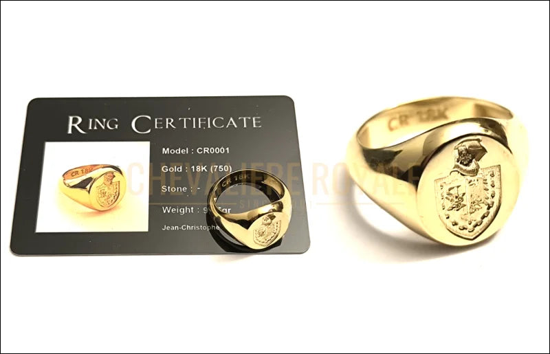bague-or-jaune-18-carats-gravee-heraldique-sur-mesure-chevaliere-royale