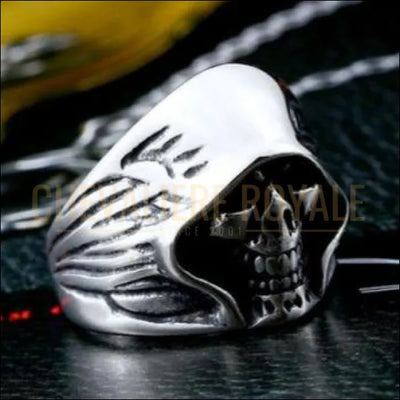 Chevalière homme acier inox gothique sombres et impénétrables biker punk rock bague