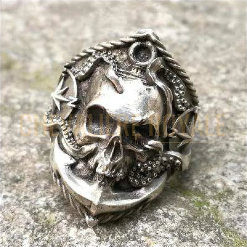 Chevalière royale homme acier style gothique crâne de mor
