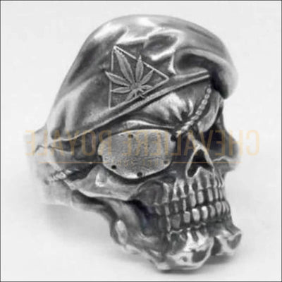 Chevaliere royale - bague homme acier style punk gothique pirate squelette de tête mort skull