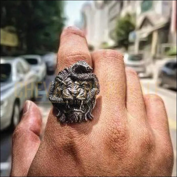 Chevaliere homme serpent deals