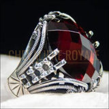 Chevalière homme argent artisanale avec pierre garnet cubic zircon