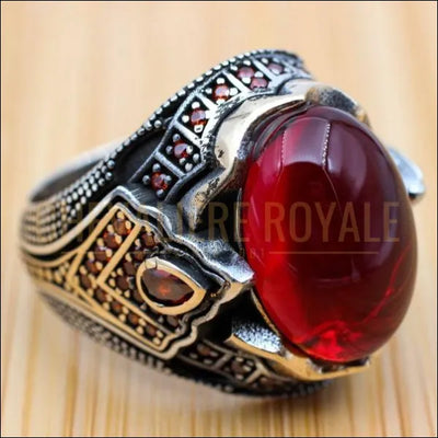 Chevalière homme argent avec incrustation de rubis rouge
