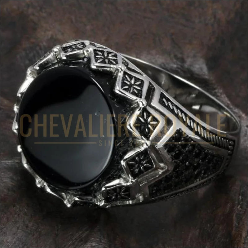 Chevaliere royale homme argent avec pierre agate couleur noire