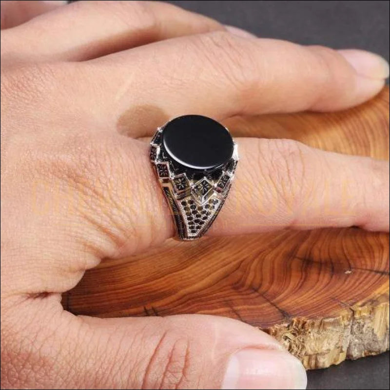 Chevaliere royale homme argent avec pierre agate couleur  noire