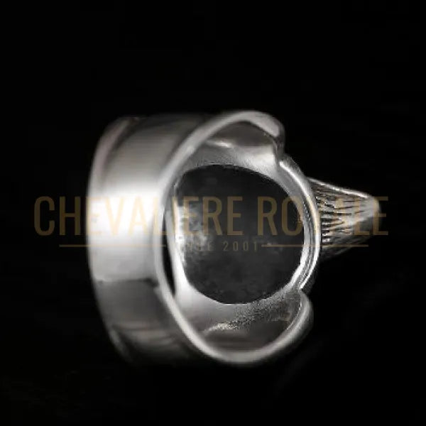 Chevaliere Royale - bague homme argent gothique pouvoir du loup hurlant bijou