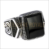 Chevalière homme argent la pierre de naissance des Leos l'onyx