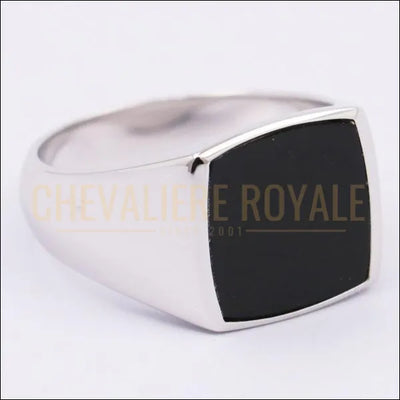 bague-chevaliere-argent-massif-homme-pierre-onyx-noir-pas-cher