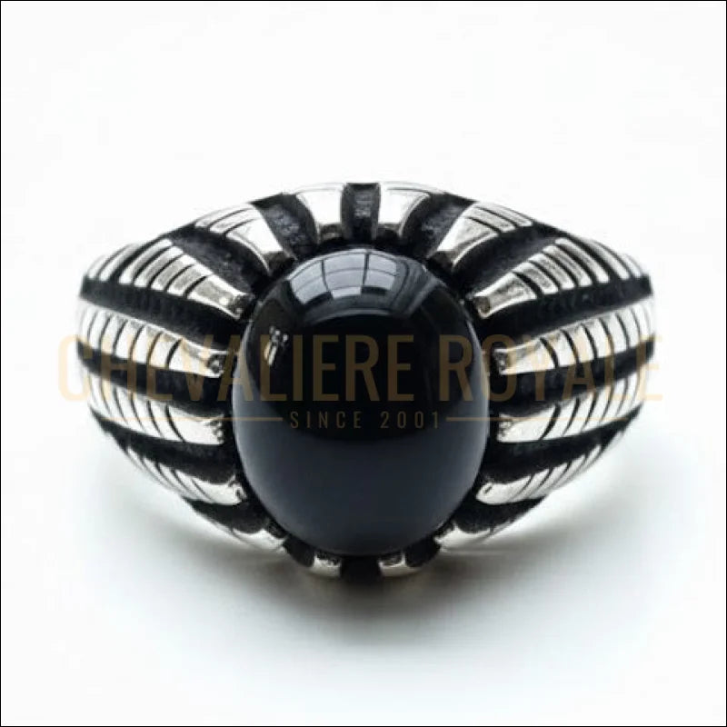 bague-pierre-onix-ovale-noire-chevaliere-royale