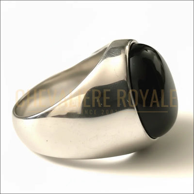 bague-pour-homme-pierre-onyx-noire-chevaliere-royale